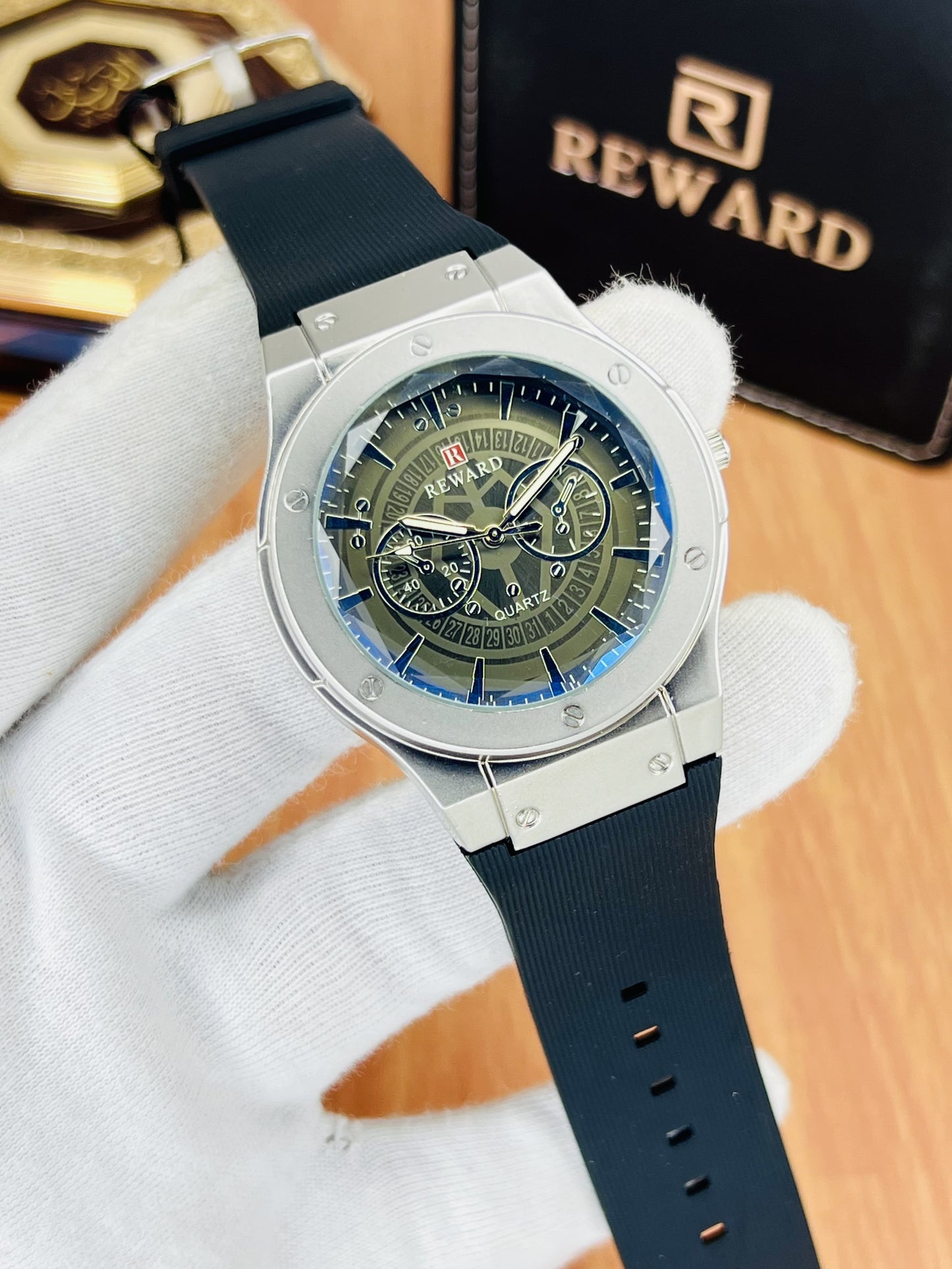 ⌚ REWARD Inspired – Slim Dial Budget Edition