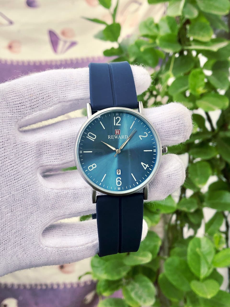 🧲 Magnetic Strap Edition – Budget Classic