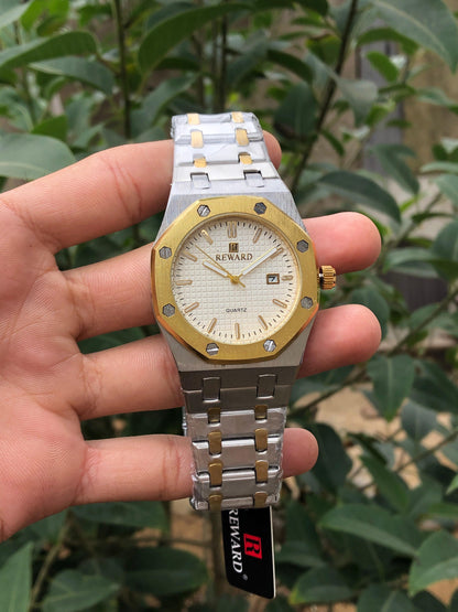 Luxury Redefined – TimeAura Premium Watch