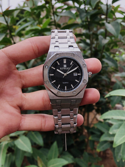 Luxury Redefined – TimeAura Premium Watch