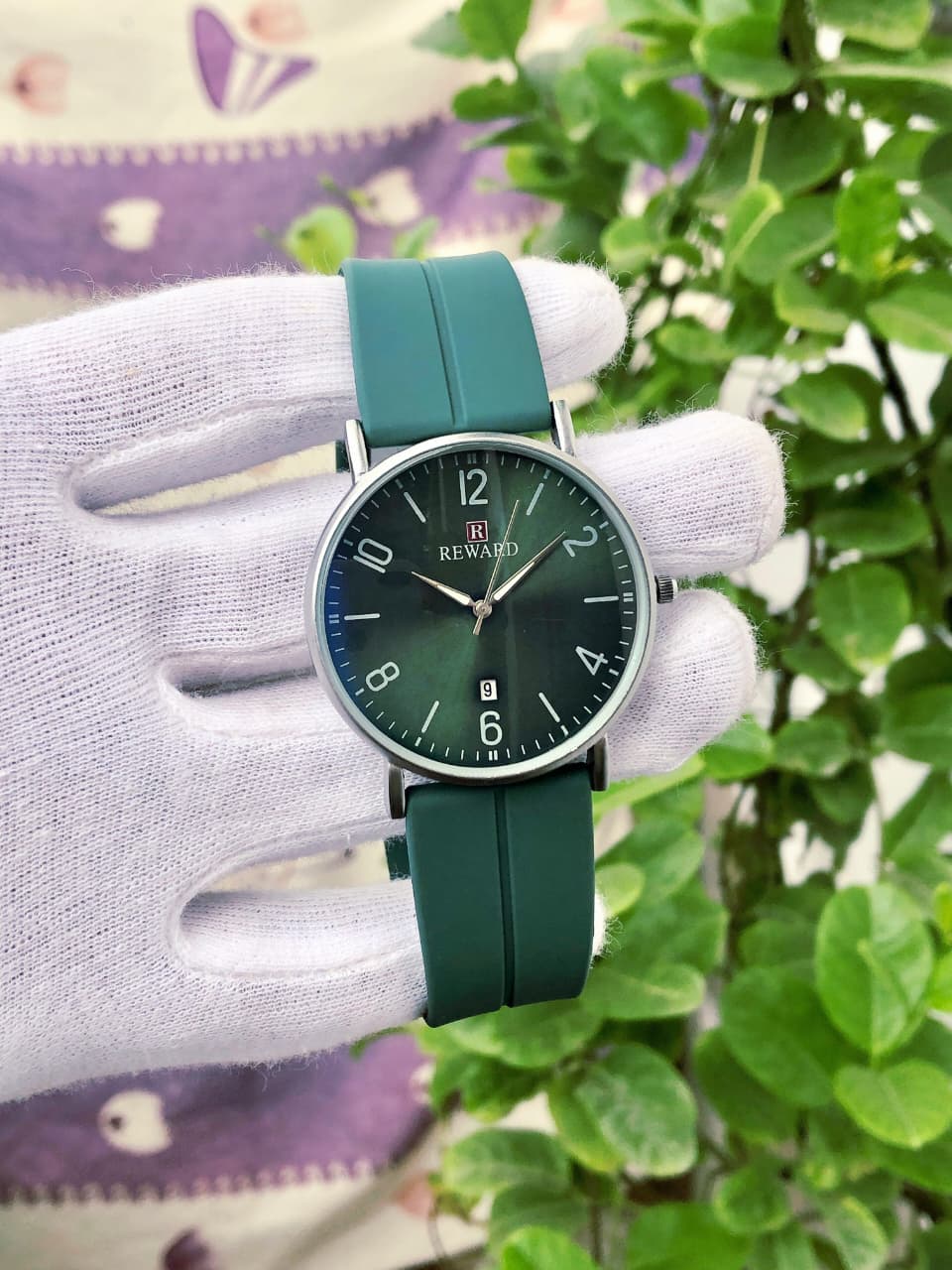 🧲 Magnetic Strap Edition – Budget Classic